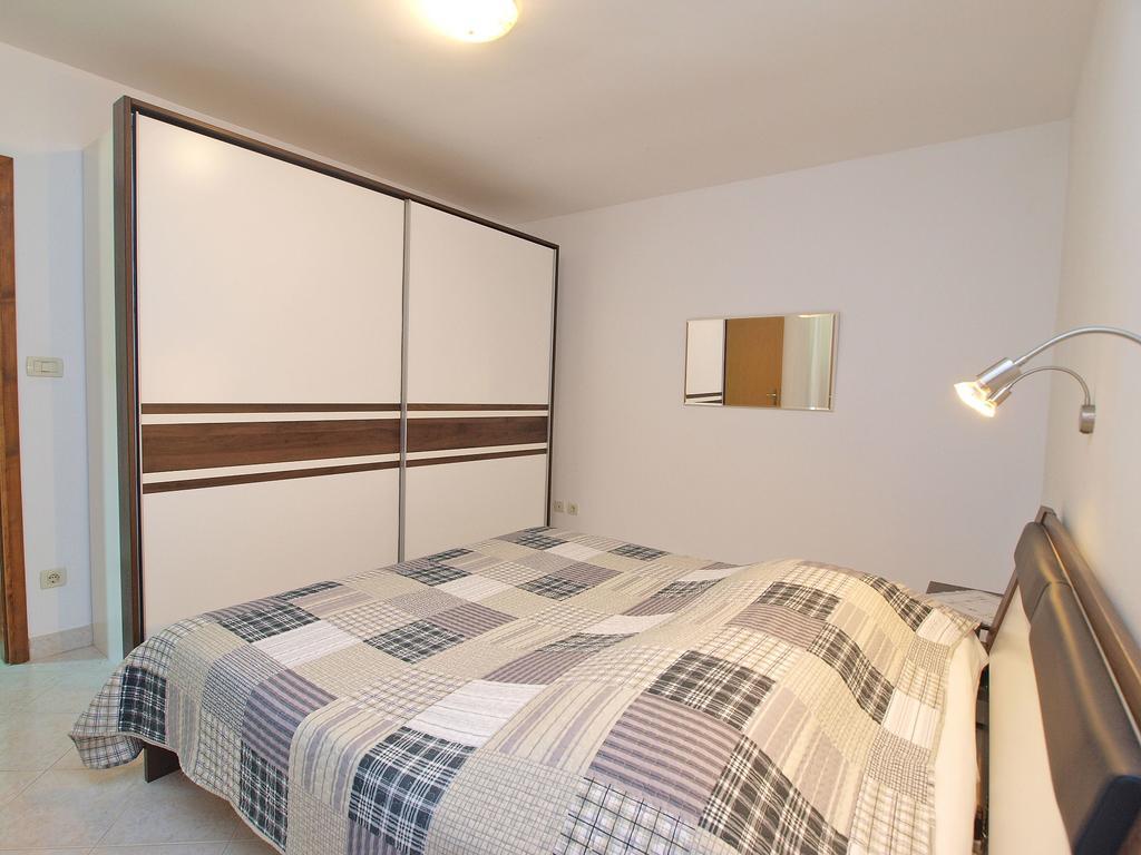 Apartments Milan 1457 Rovinj Luaran gambar
