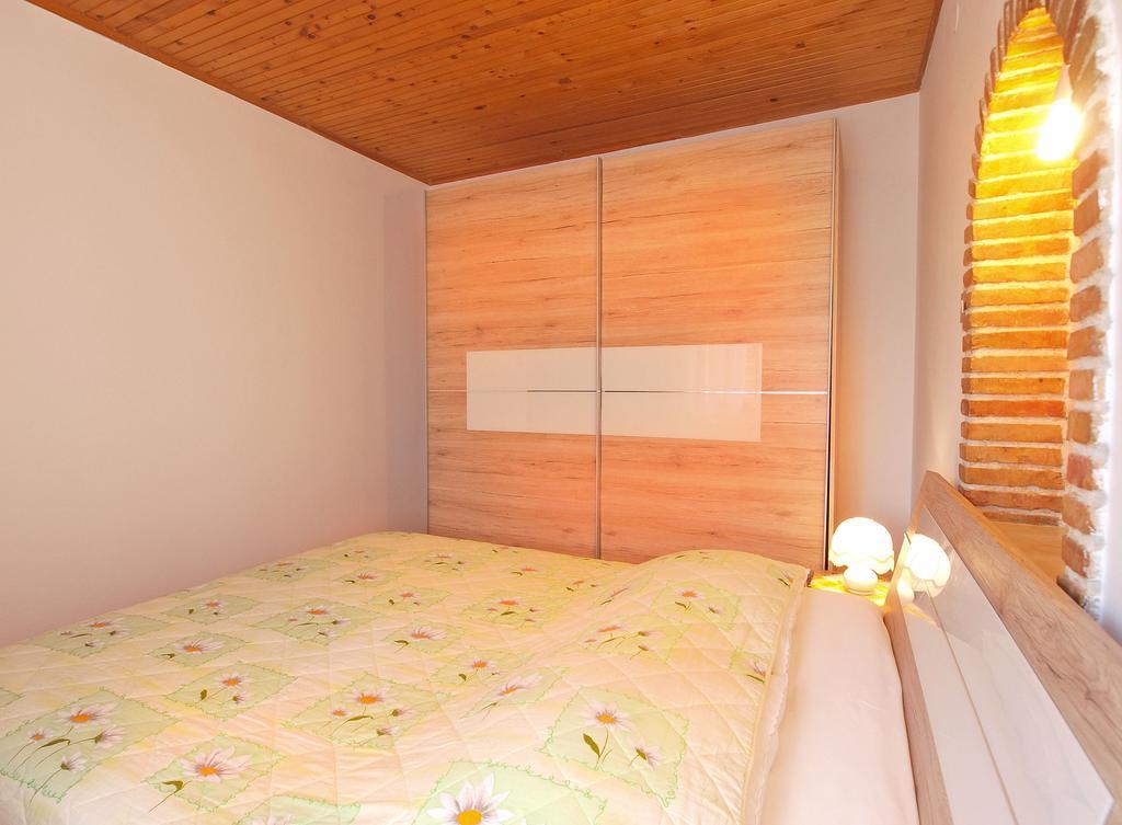 Apartments Milan 1457 Rovinj Luaran gambar